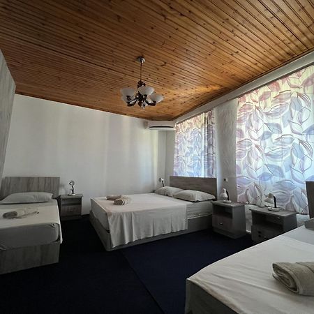 Onetwosleep Guesthouse Shkodra Exterior foto