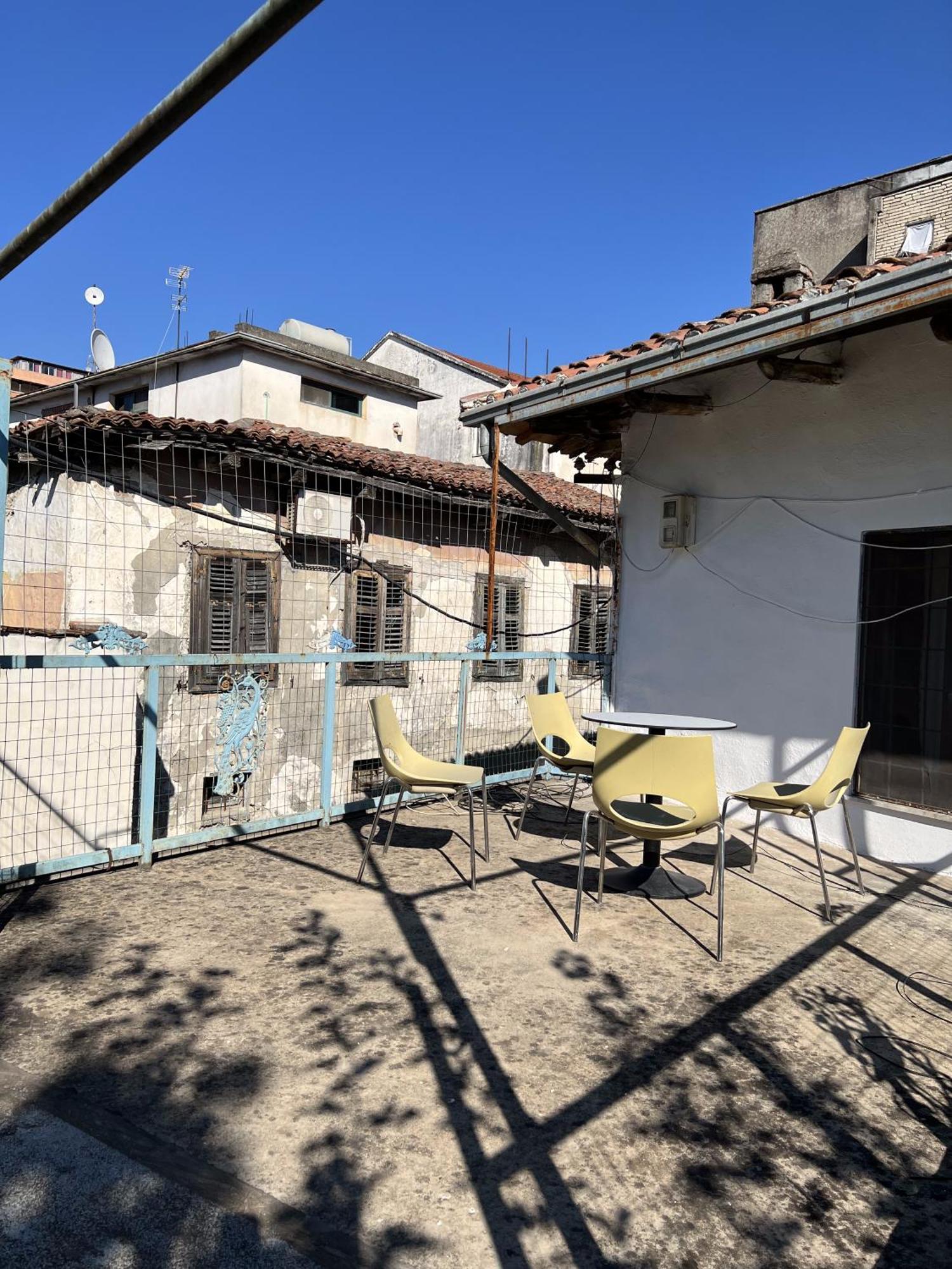 Onetwosleep Guesthouse Shkodra Exterior foto